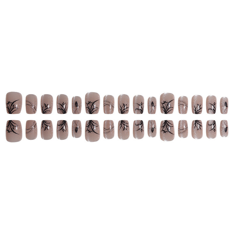 Elegante von der Natur inspirierte Press-On-Nagelkunst Brehn