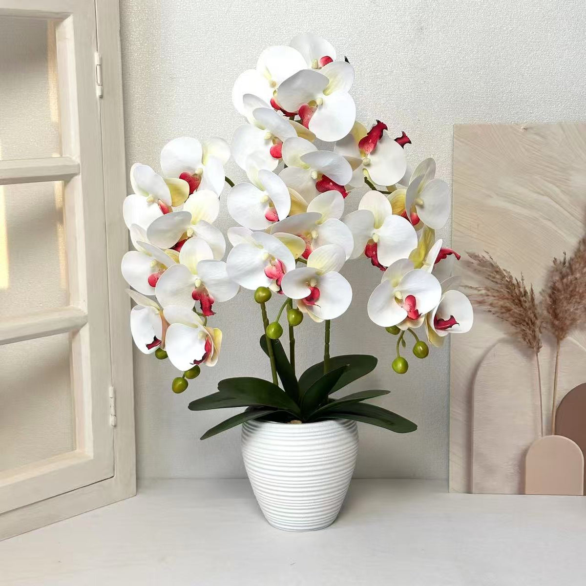 Künstliche Orchideenpflanze für die Heimdekoration