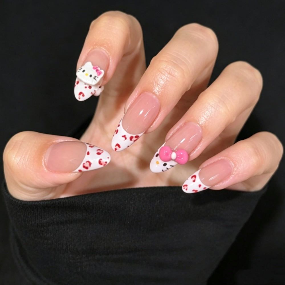 Schickes mandelförmiges Press-On-Nagelset Brehn