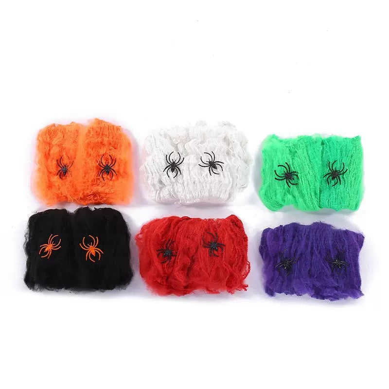 Dekorative Halloween Spinnennetz mit Kunstspinnen