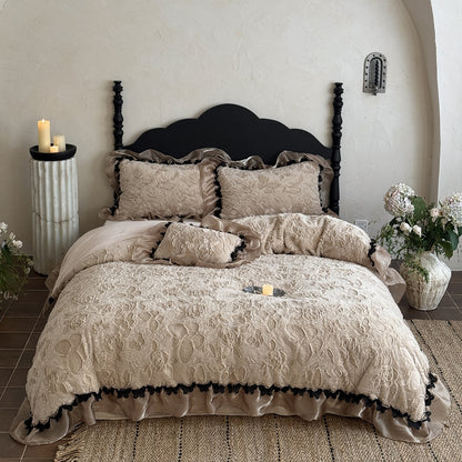 Prägte Blumen Chenille Bettbezug Set mit Transparente Rüsche und Spitzenrand Kissenbezüge