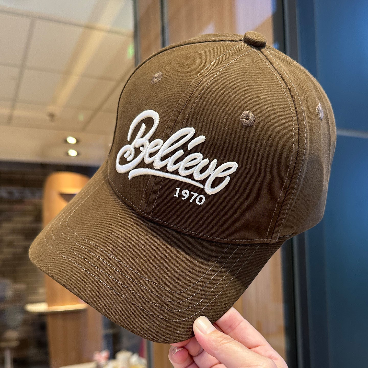 Damen stilvolle bestickte verstellbare Cap Brehn 1784188220
