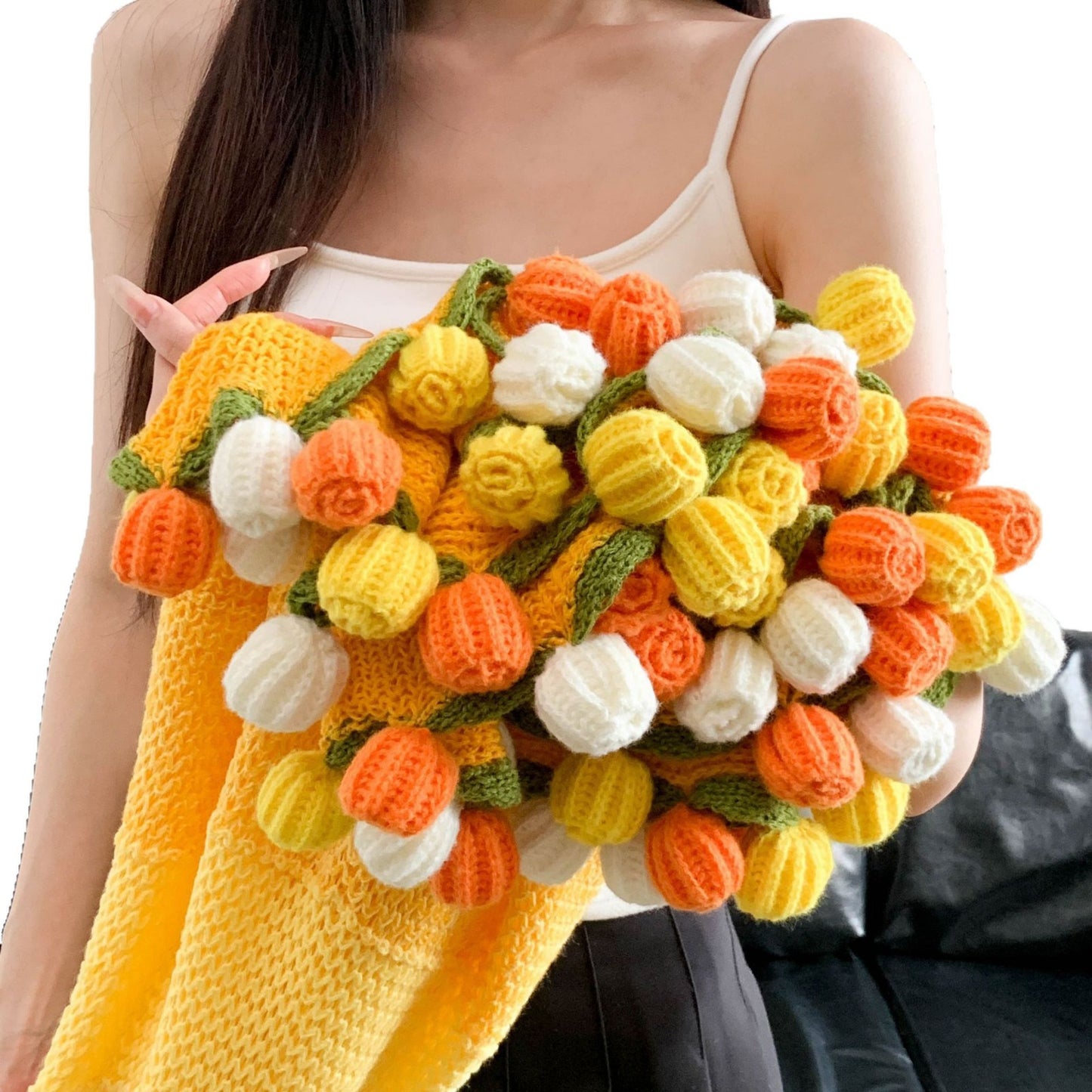Elegante Handgefertigte Blumenstrickdecke Brehn