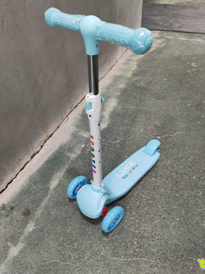 Robuster dreirädriger Kick-Scooter Brehn