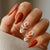 Kunstnagelset mit eleganten Blatt-Designs Brehn