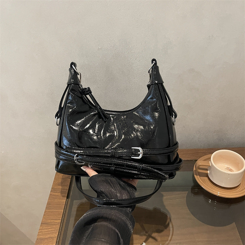 Trendige Glänzende Schultertasche