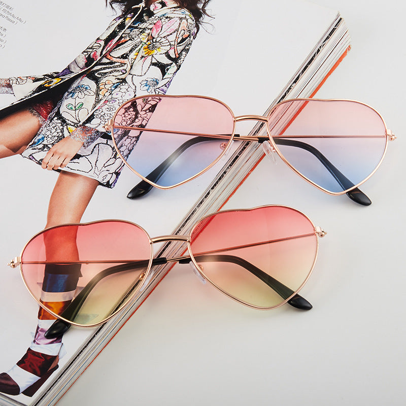 Damen Herzförmige Sonnenbrille mit UV-Schutz und elegantem Rahmen Brehn