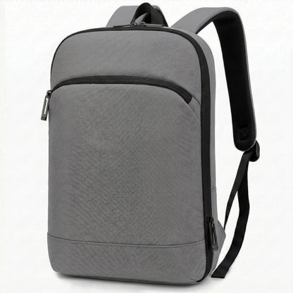 Technologiefreundlicher Slim Backpack Brehn