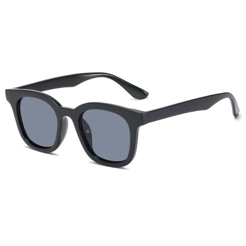 Damen Modische Oversized-Sonnenbrille mit luxuriösem Design Brehn