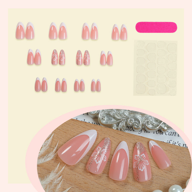 Elegantes floral gestaltetes Press-On Nagelset Brehn