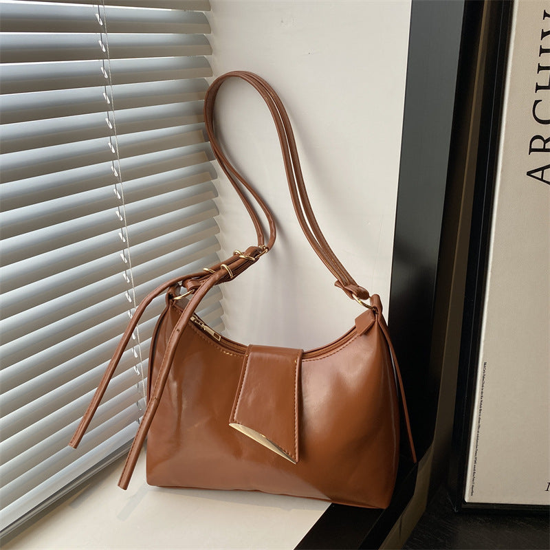 Luxuriöse Patelleder-Schultertasche Brehn