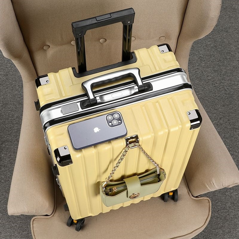 Hartschalen Reisekoffer Mit Doppeltem Sicherheitsverschluss Und Robustem Rollensystem Brehn