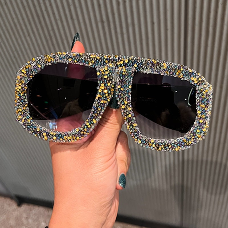 Damen Sonnenbrille mit funkelndem Kristallrahmen Brehn 1780939119
