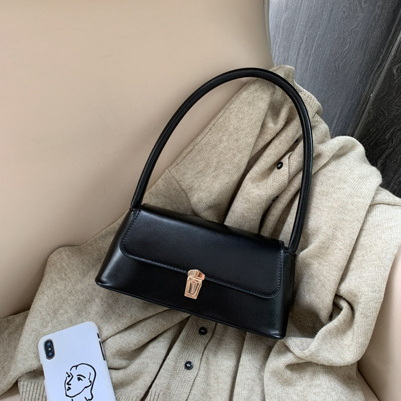 Strukturierte Handtasche