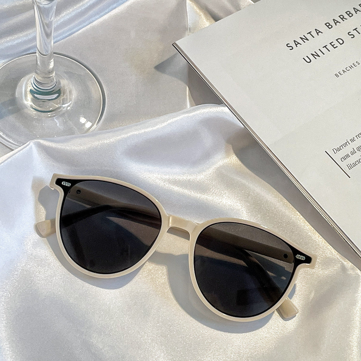 Damen stilvolle Sonnenbrille mit elegantem transparentem Rahmen Brehn