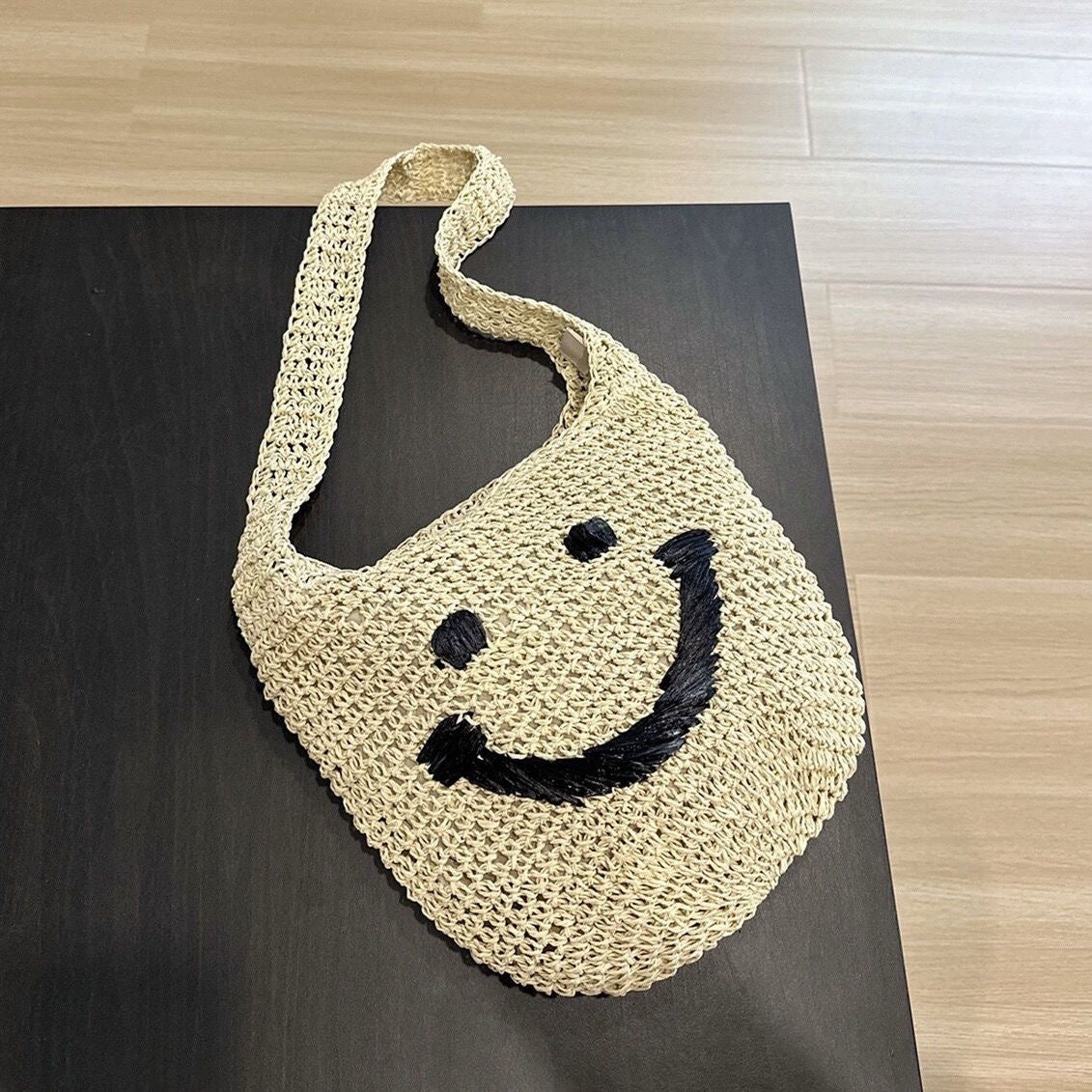 Handtasche mit Lächelndem Motiv Brehn