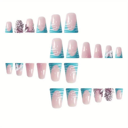 Dekorative 3D Nagelkunst Verlängerungen Brehn