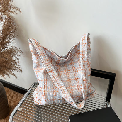 Texturierte Stoff Hobo-Handtasche