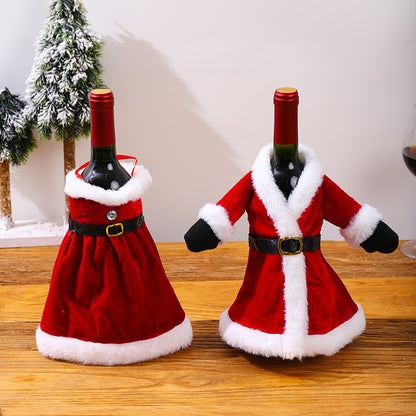 Dekorative Weinflaschenhülle im Weihnachtsmann-Look Brehn