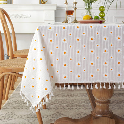 Elegante Blumengestickte Tischdecke
