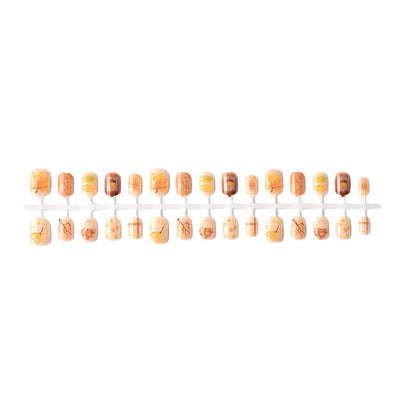 Künstlerisch herbstlich inspiriertes Press-On Nail Art Set