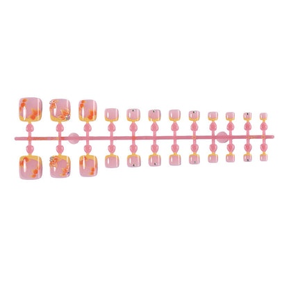 Kunstnagelset mit floralem Design und eleganten Akzenten Brehn