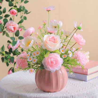 Dekorative Blumenanordnung für die Wohnkultur