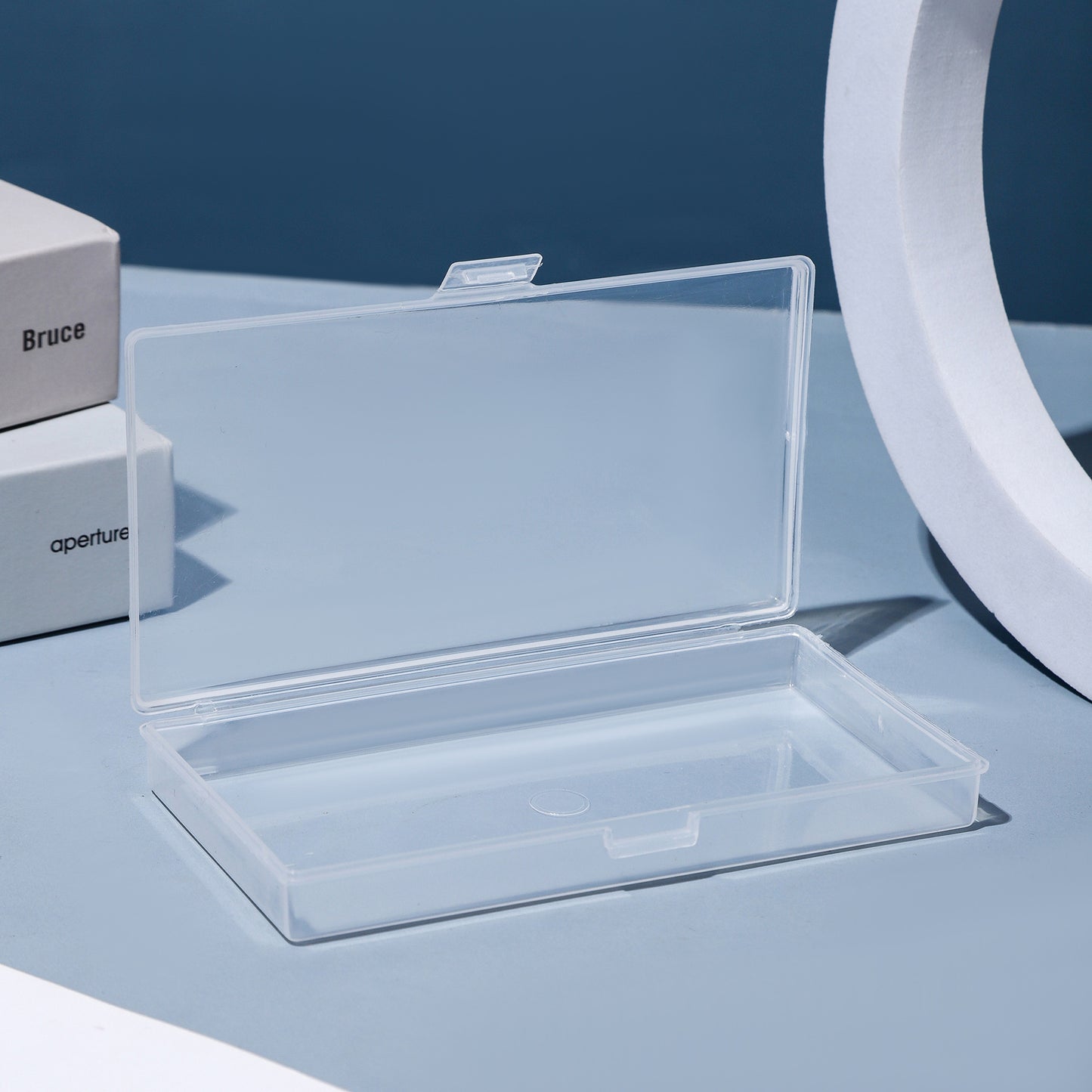 Schlanke transparente Aufbewahrungsbox Brehn