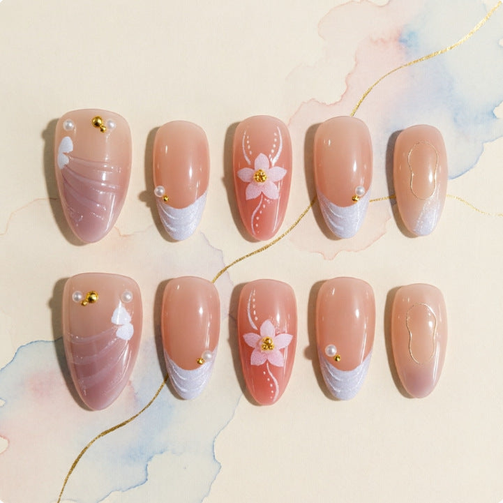 Kunstnägel mit Blumigen Details Brehn