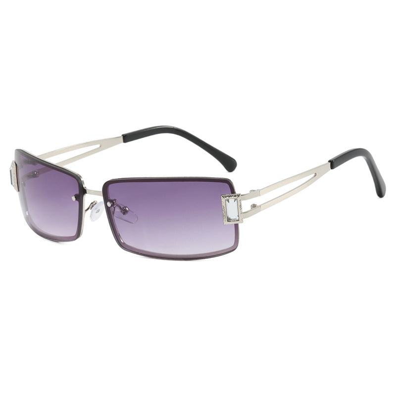 Damen stilvolle Sonnenbrille mit eleganten trapezförmigen Gläsern und filigranem Metallrahmen Brehn