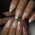 Elegantes dekoratives Press-On-Nagel-Set mit floralen Akzenten Brehn