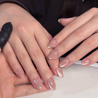 Elegante mandelförmige Nagelverlängerungen Brehn 1789915299