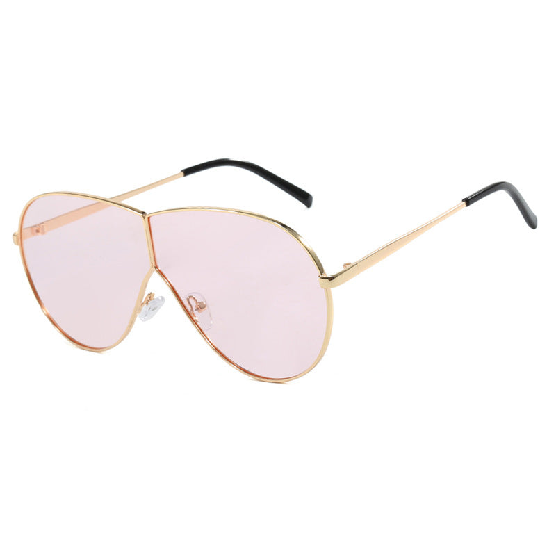 Damen Pilotensonnenbrille mit elegantem goldenen Rahmen und blauen Gläsern Brehn