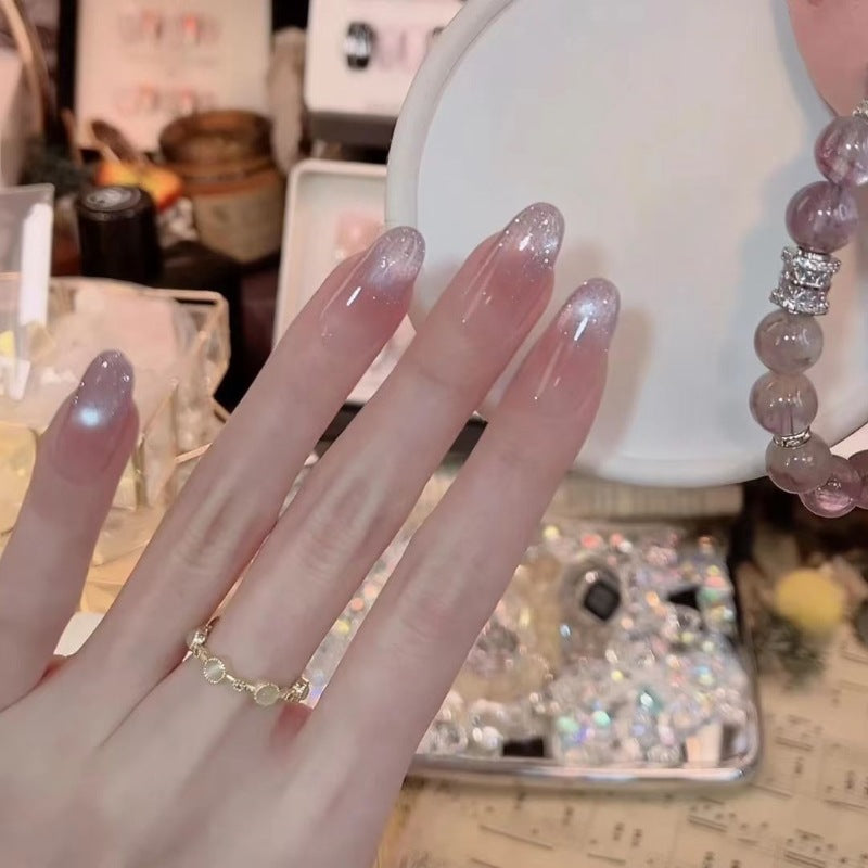 Elegante Stiletto Press-On Nagelerweiterungen