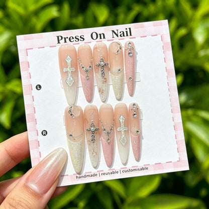 Anpassbare florale Press-On Nagelkollektion