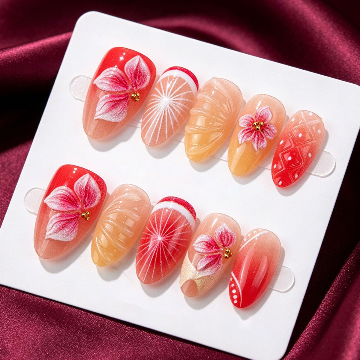 Floral und mit Edelsteinen verziertes Press-On Nagelkunst-Set Brehn