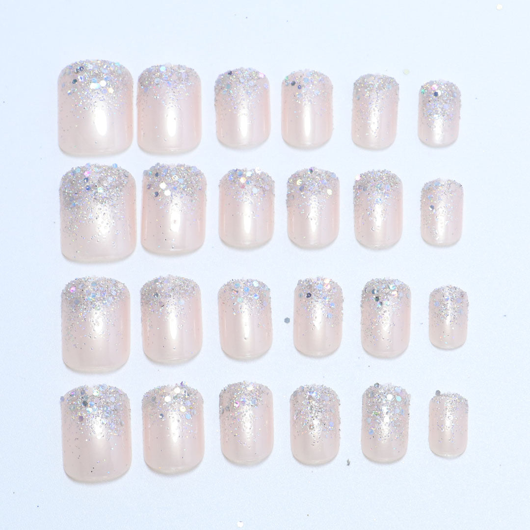 Glitzernde Press-On Nagelkollektion Brehn