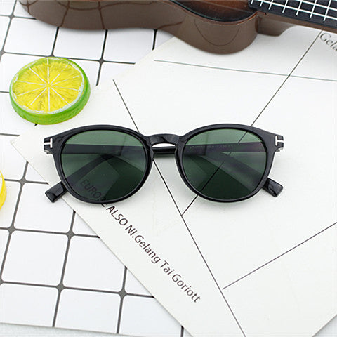 Damen modische runde Sonnenbrille mit elegantem Kunststoffrahmen Brehn
