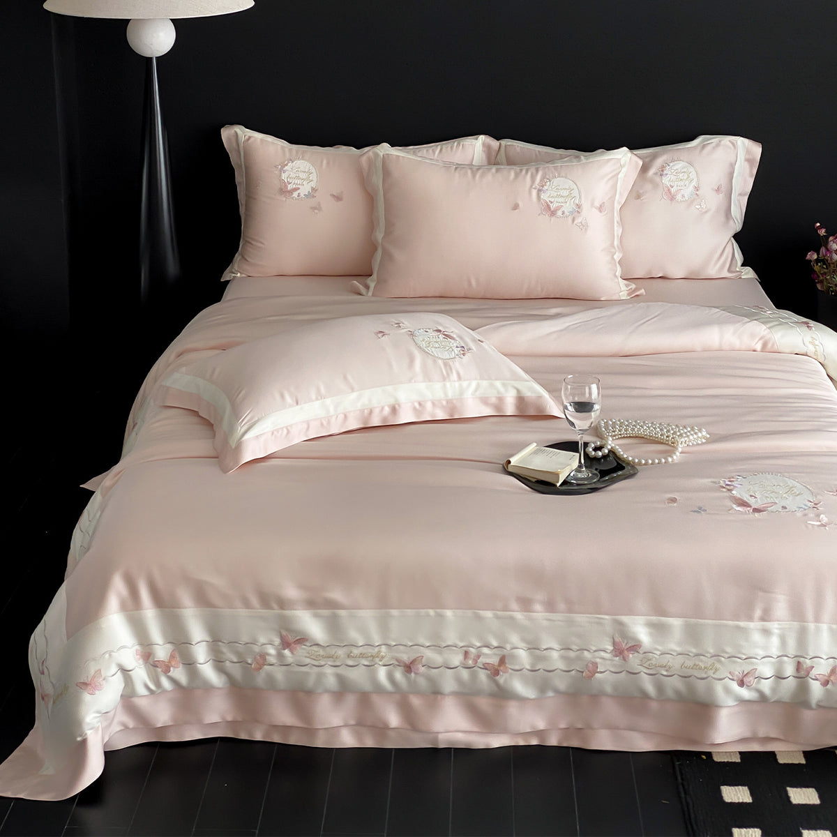 Bestickte Satin-Feel Schmetterlings Bettbezug Bettwäsche Set