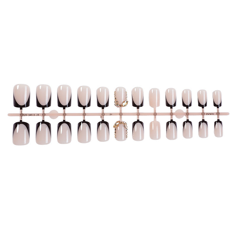 Kunstnagelset mit elegantem Farbverlauf und Glitzerakzenten Brehn