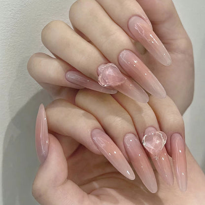 Elegante Ombre Stiletto Press-On Nägel mit Herzakzenten Brehn