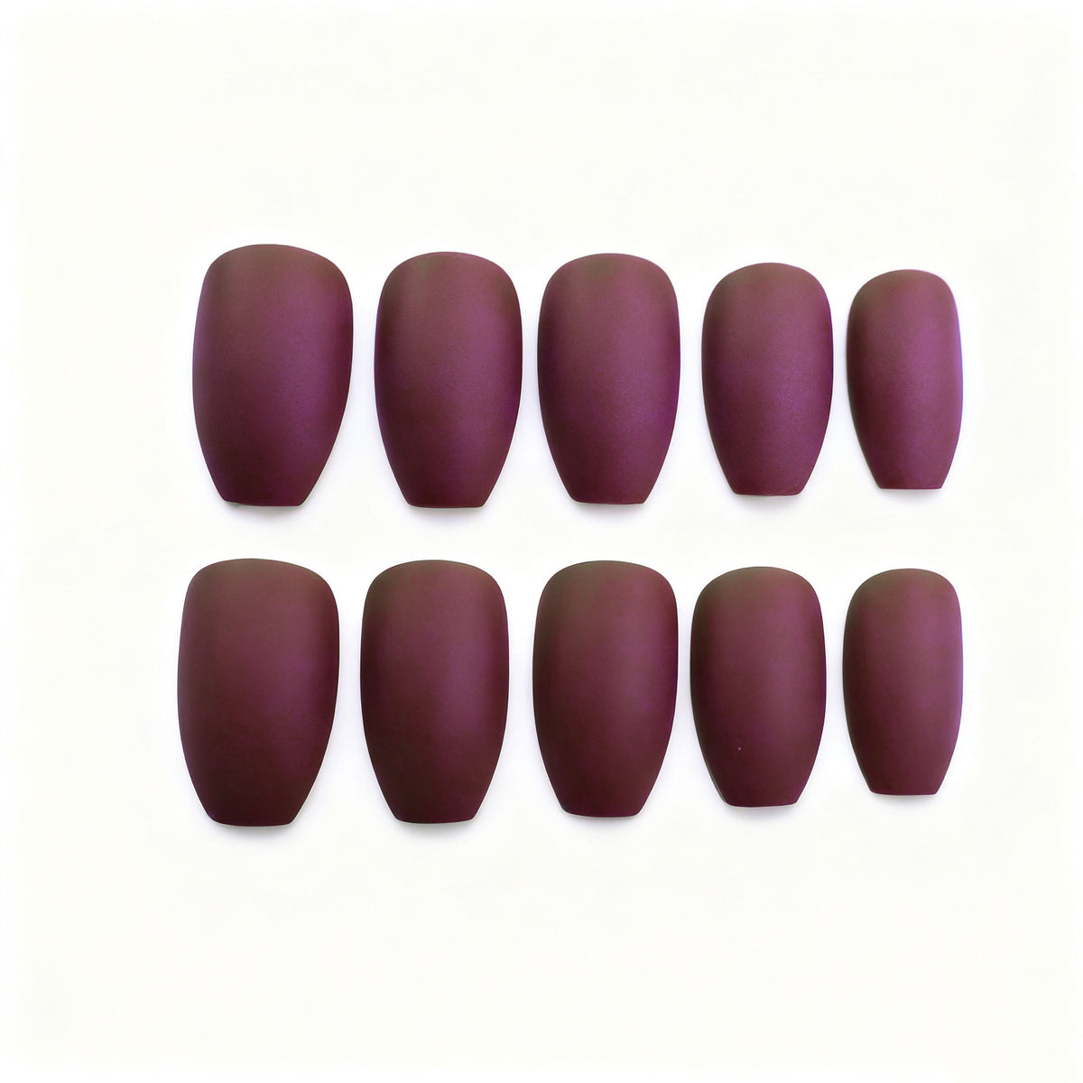 Elegante matte Finish Nagelverzierungen Brehn