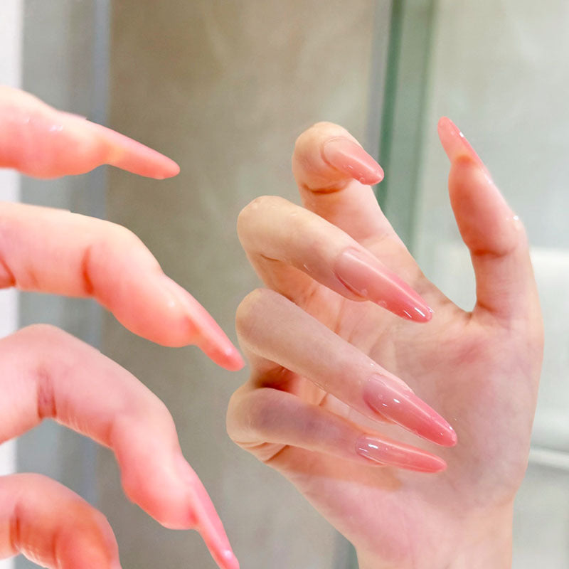 Dekorative Nagelkunst Brehn