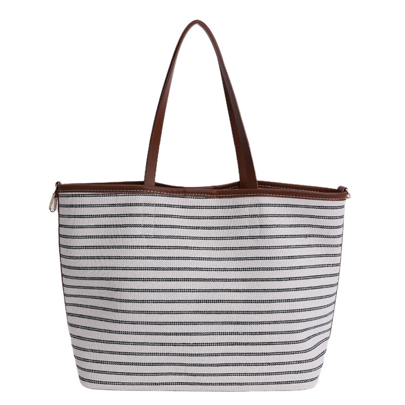 Wiederverwendbare gestreifte Strandtasche Brehn