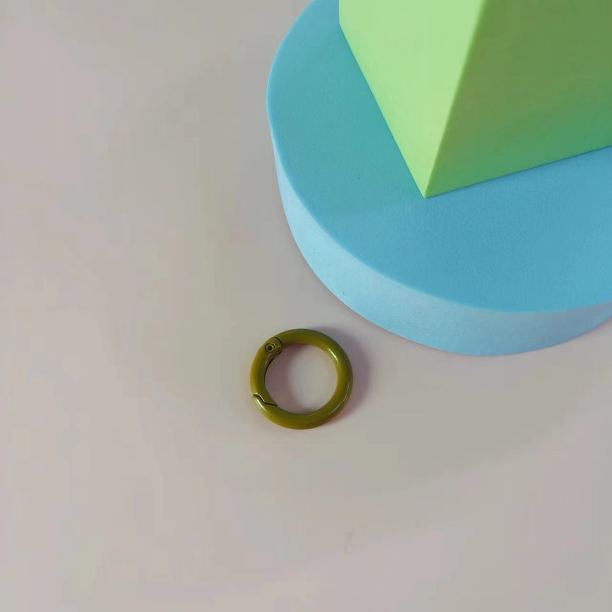 Vielseitiger Clip-On Schlüsselring Brehn