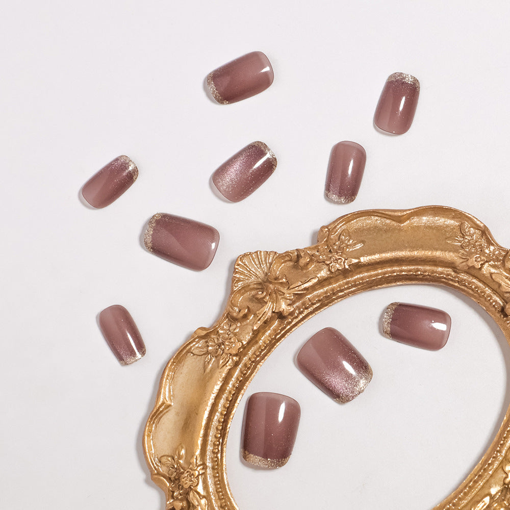 Glamouröses Press-On Nagelset mit Glitzer-Spitzen Brehn