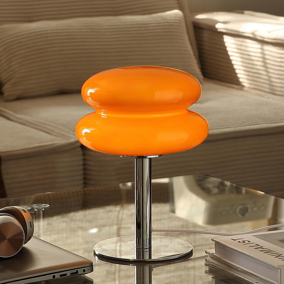 Moderner Skulpturaler Tischhocker