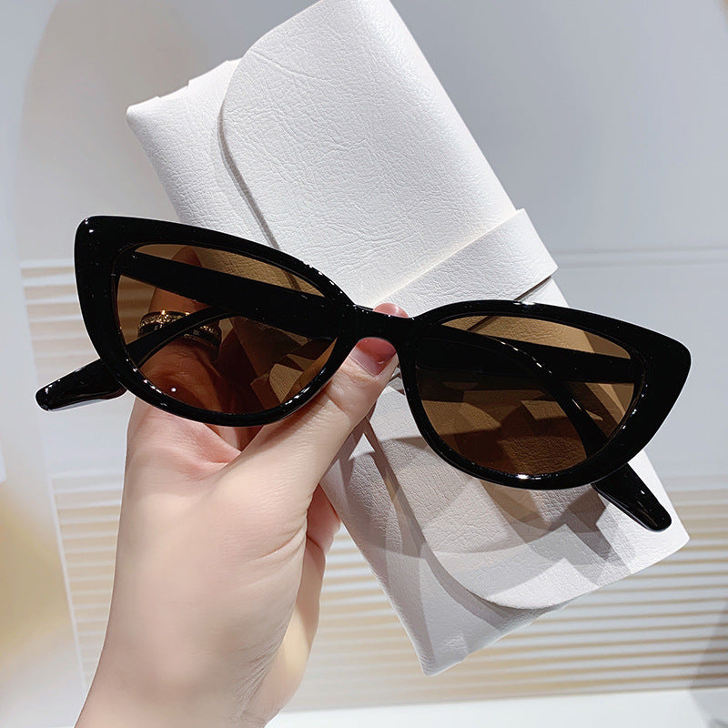 Damen Cat-Eye Sonnenbrille mit elegantem, rahmenlosem Design Brehn