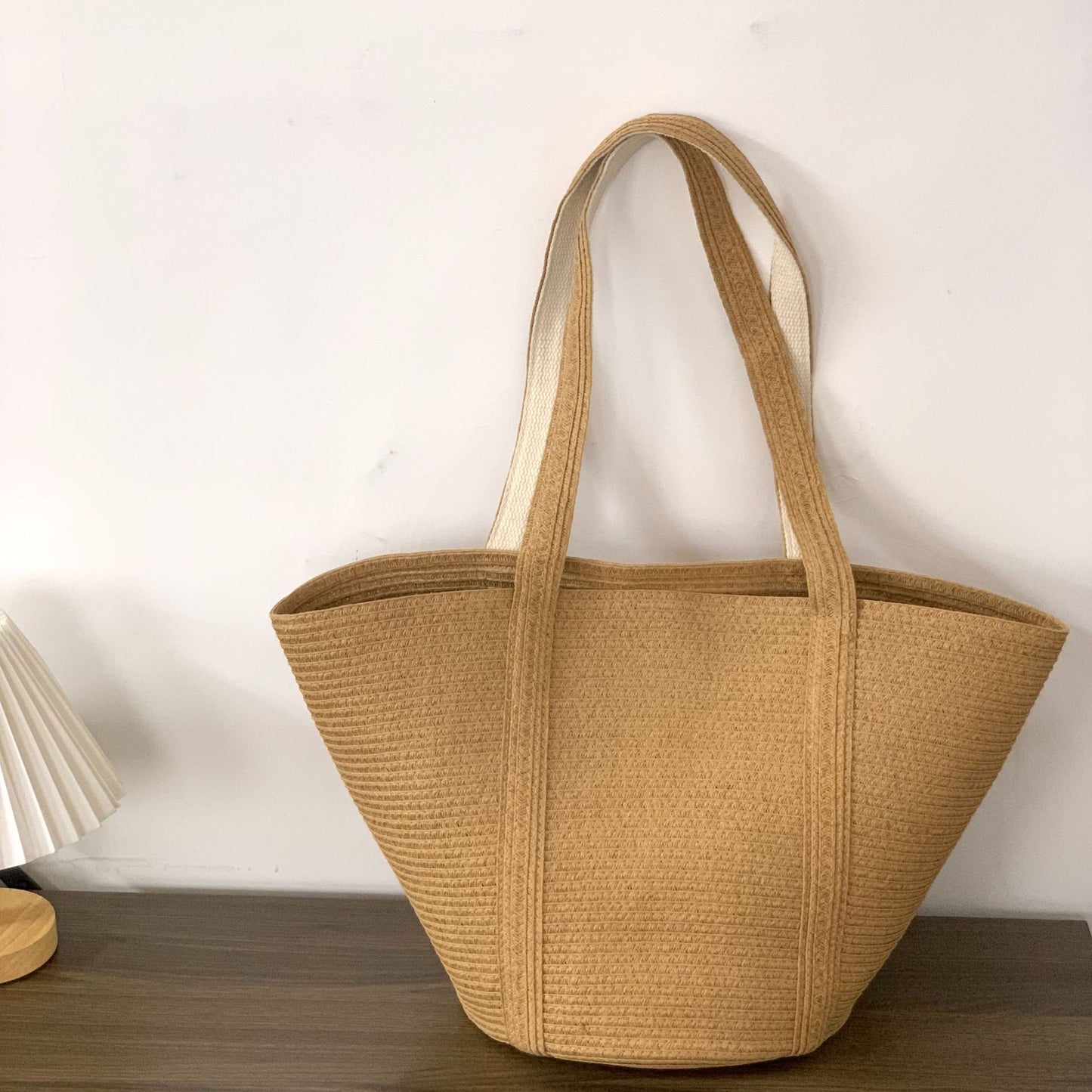 Geräumige Einkaufstasche mit Strukturiertem Design Brehn