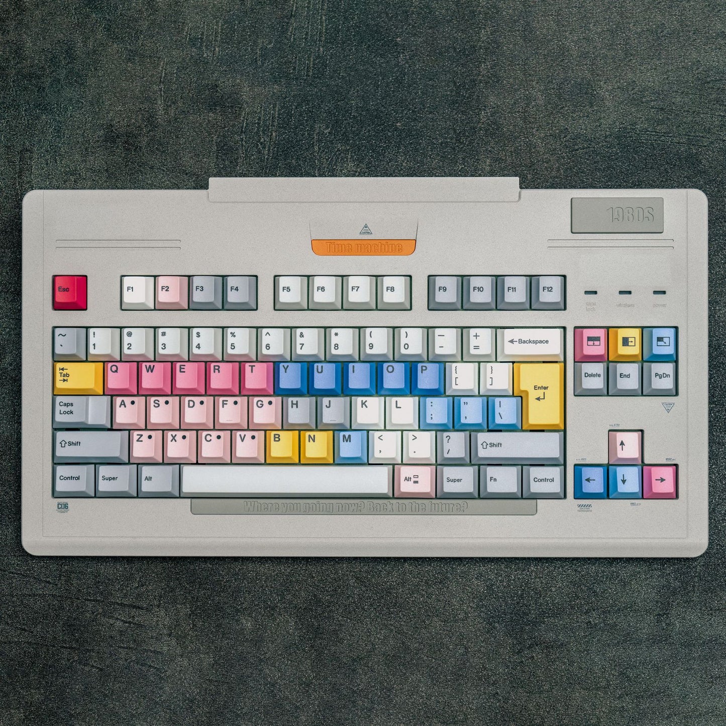 Vintage-inspirierte Gaming-Tastatur Brehn